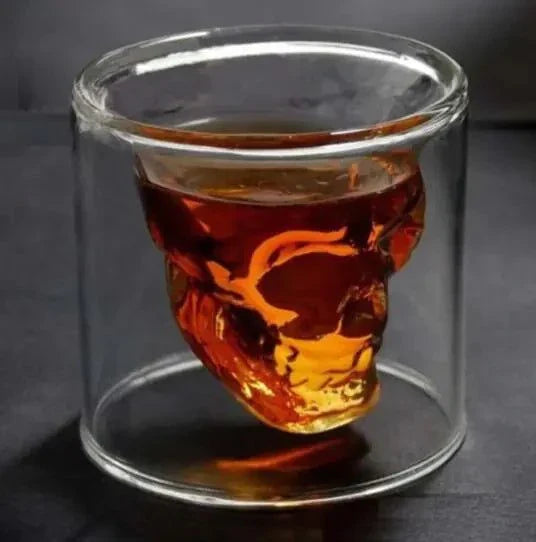 Skull head crystal wine glass with modern design and high temperature resistance.