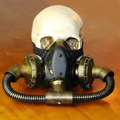 Vintage skull mask with bronze finish, perfect for Halloween and masquerade balls.