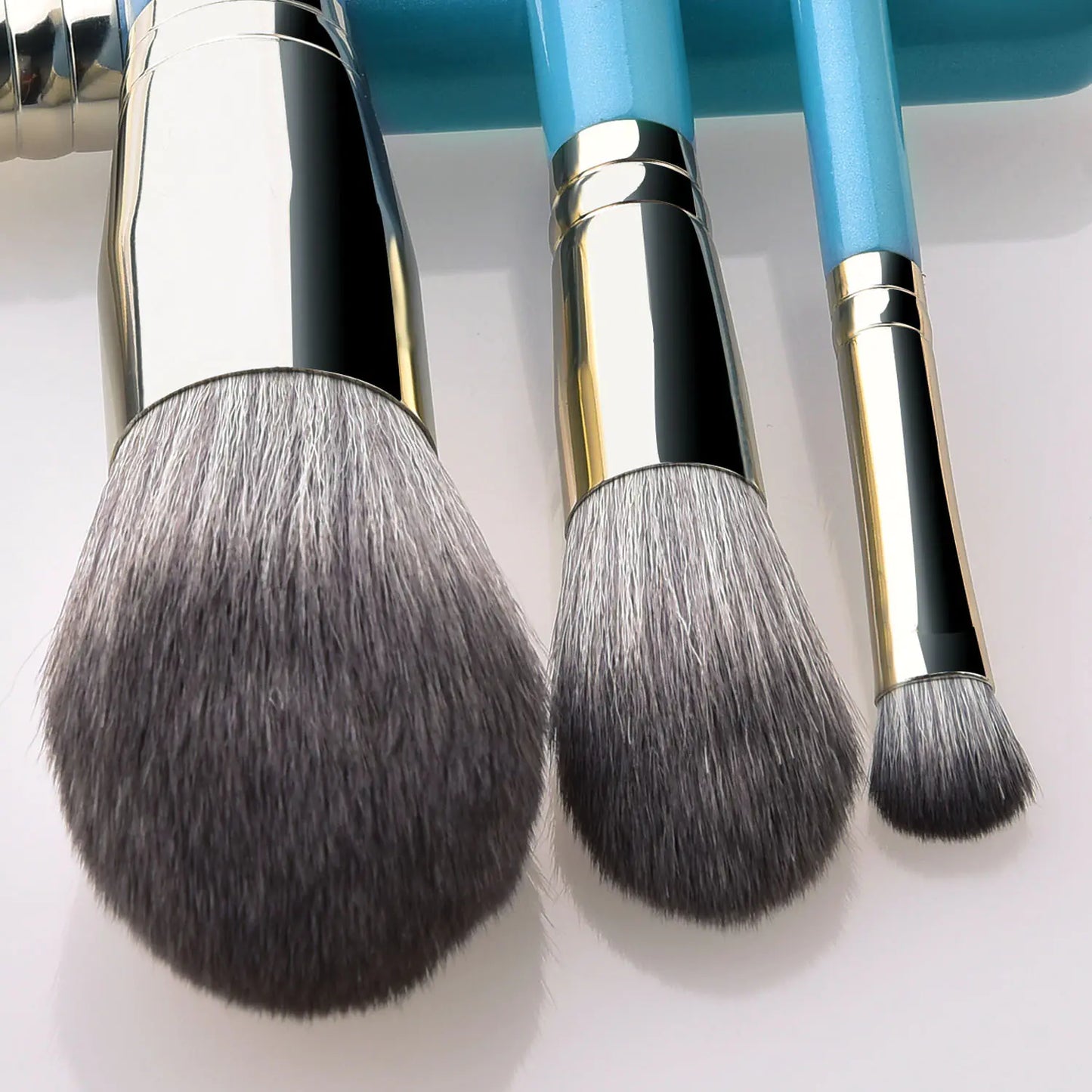 13-Piece Essential Makeup Brushes