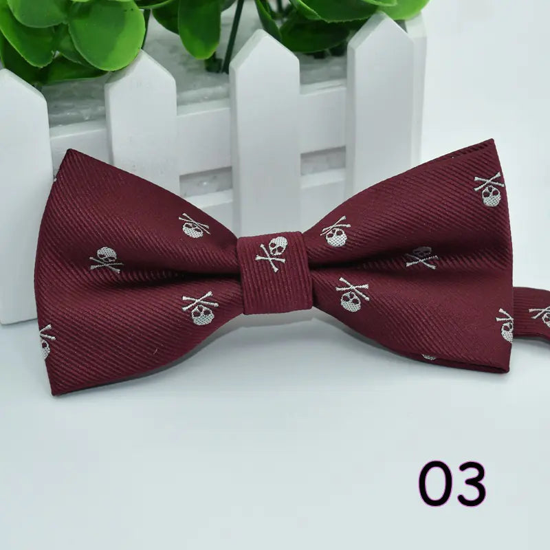 skull-motif-mens-bow-tie