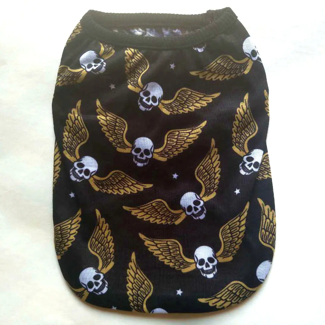 Black pet shirt with spooky skull and wing motif, perfect for Halloween festivities.