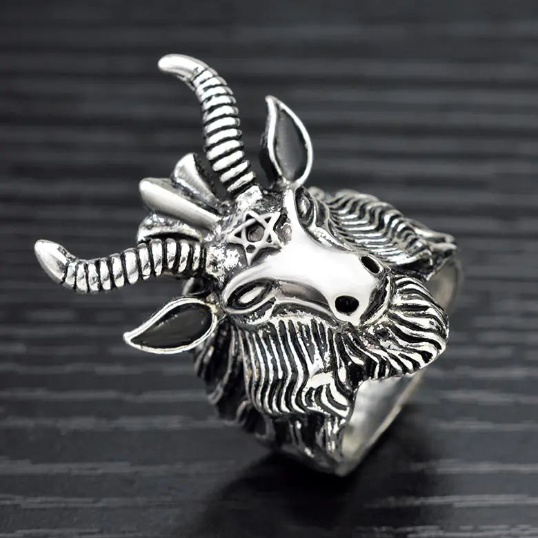 Customizable Vintage Skull Ring
