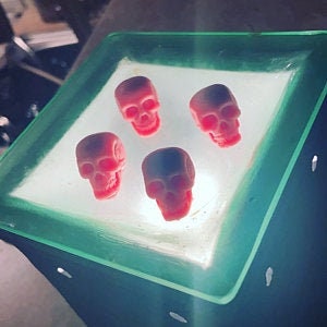 Dragons Blood mini skull wax melts