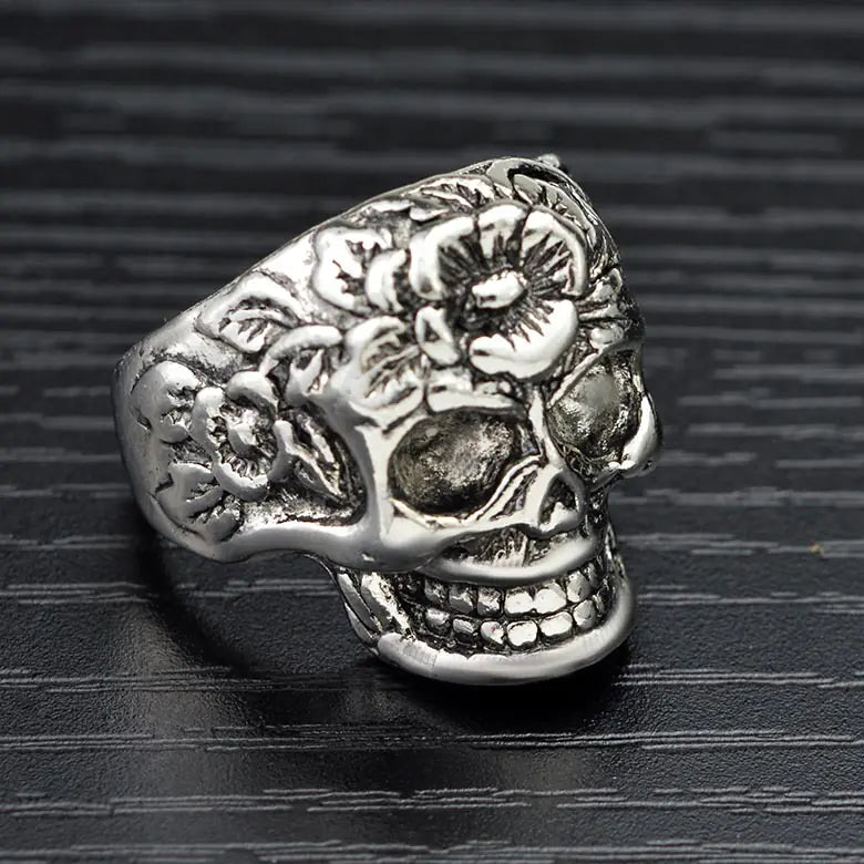 Customizable Vintage Skull Ring