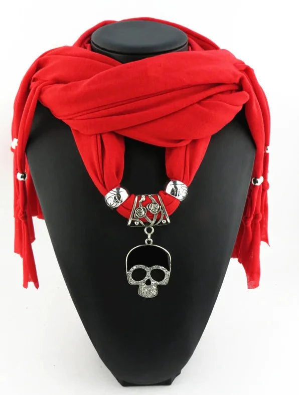 Alloy Skull Pendant Scarf with Skull Design